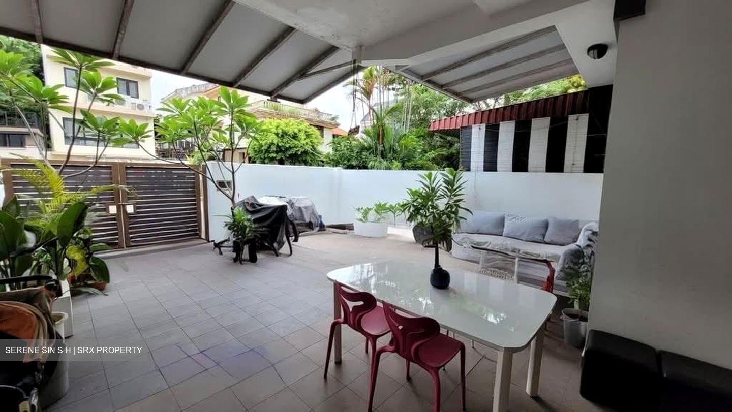 Upper Serangoon Road (D19), Terrace #587265511